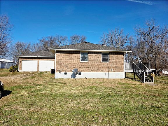 2nd image of 19533 State Highway 52