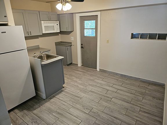 4th image of 1419 Virginia Dr