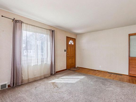 5th image of 1308 E Tripoli AVENUE