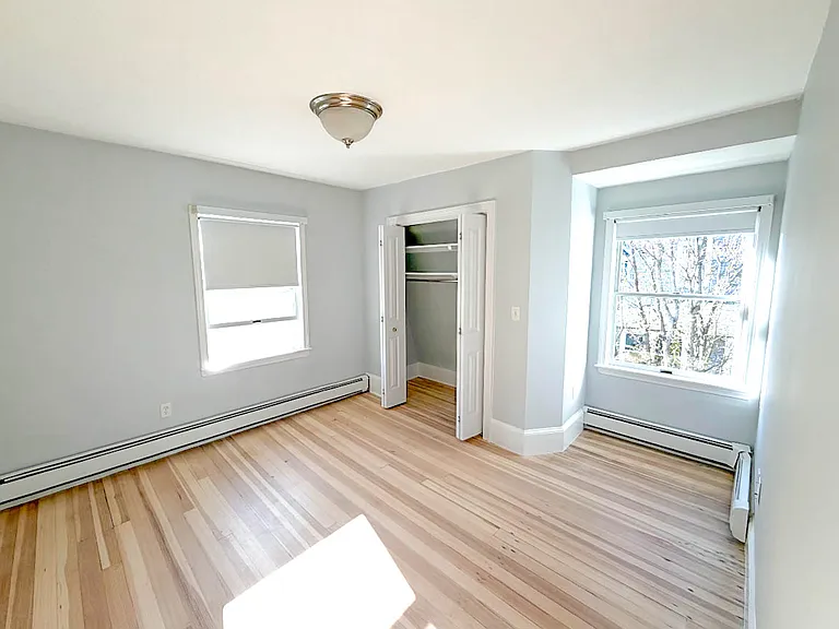 33 Brookings St — Photo 2