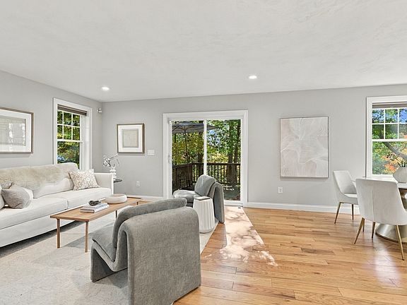 4th image of 53 Cambridge St