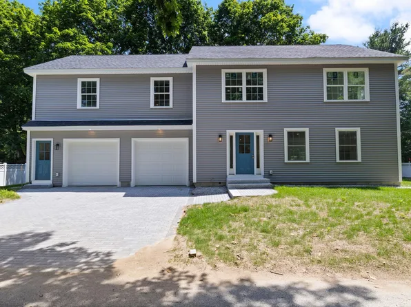 15 Casey Lane, Kennebunk, ME 04043