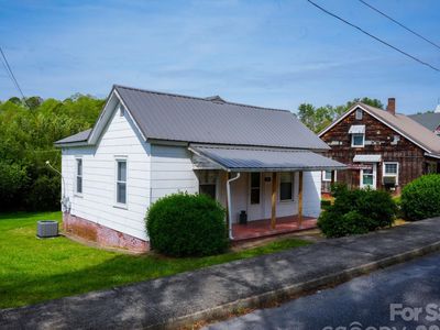 102 6th Em St, Marion, NC, 28752