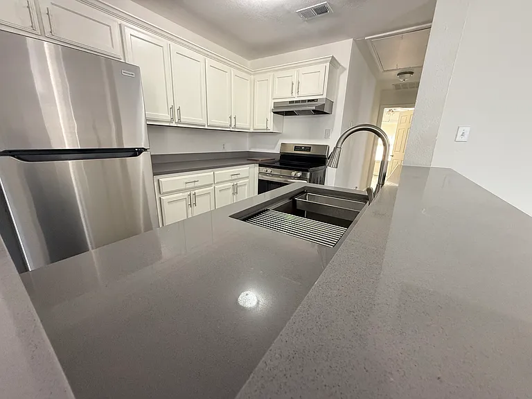 2601 N Hickory St #A — Photo 2