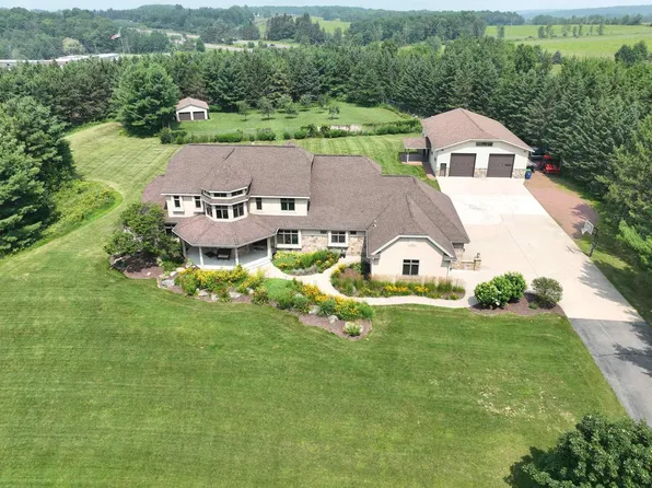 1800 DESERT DRIVE, Wausau, WI 54401
