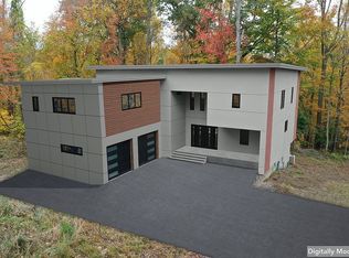 25 Overidge Ln, Wilton, CT 06897