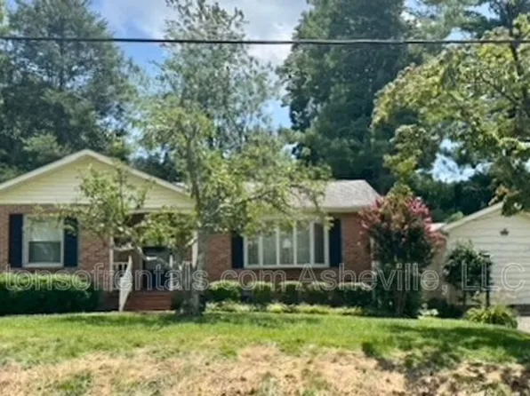 900 Hebron Rd, Hendersonville, NC 28739