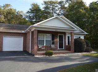 2549 26th Ave NE, Hickory, NC 28601