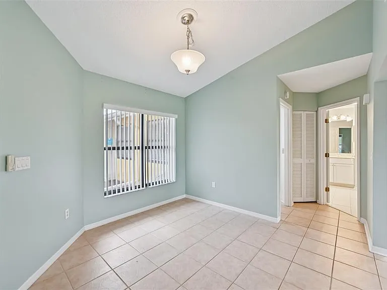 227 Southampton Dr #289 — Photo 12