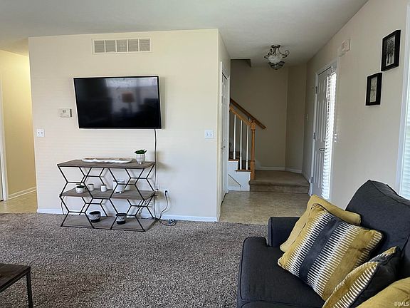 4th image of 4604 Ashard Dr