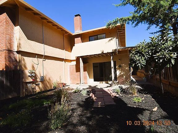 5th image of 10327 Alpine Dr Unit A