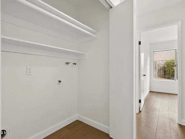 5361 Hidalgo St — Photo 7