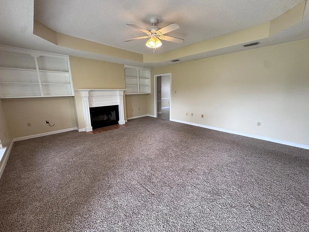 3 bed, 2.0 bath, 1454 sqft, $1,425 — Photo 4