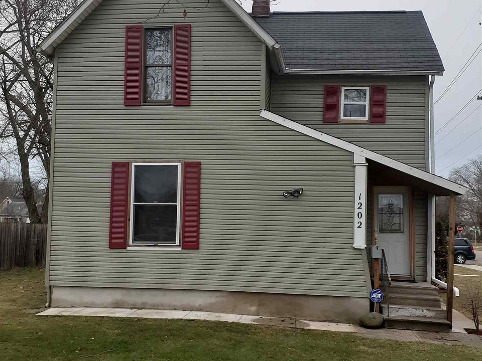 1st image of 1202 Magnolia Ave