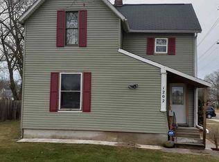 1202 Magnolia Ave, Elkhart, IN 46514