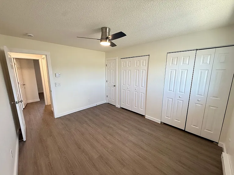 4950-4956 Basswood Dr — Photo 20