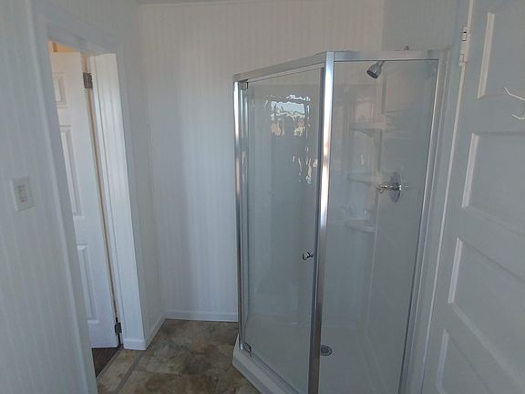 4th image of 816 N Plum St #3