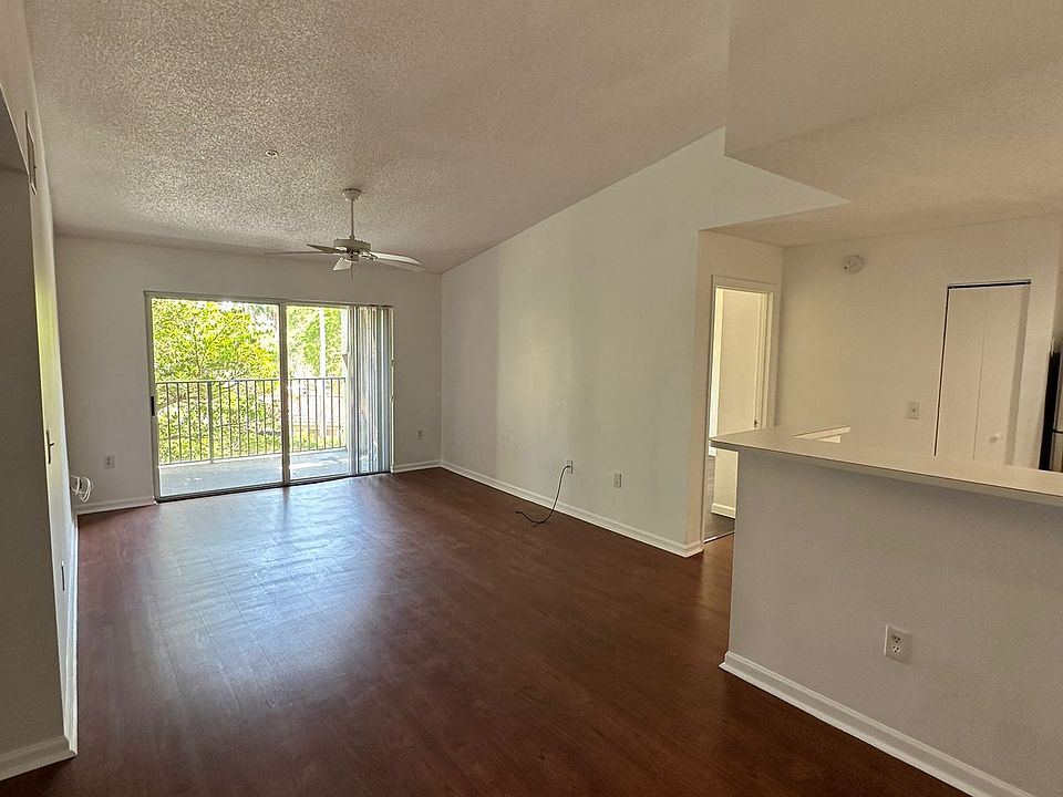 1st image of 4848 N State Road 7 APT 306