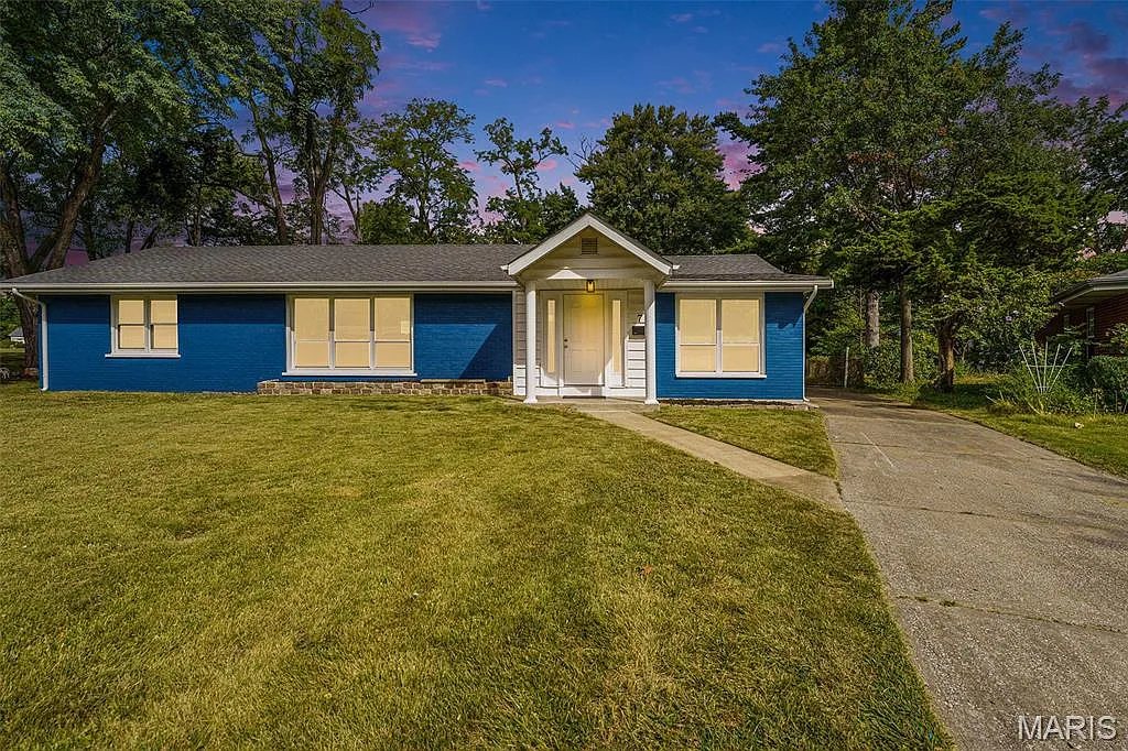 7 Kenwood Dr photo 1