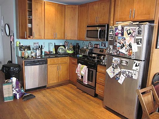2nd image of 343 Broadway APT 4R