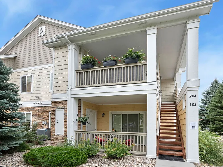 4635 Hahns Peak Dr #204 — Photo 23