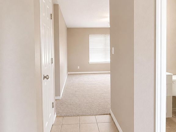 2nd image of 1231 Newman Ave