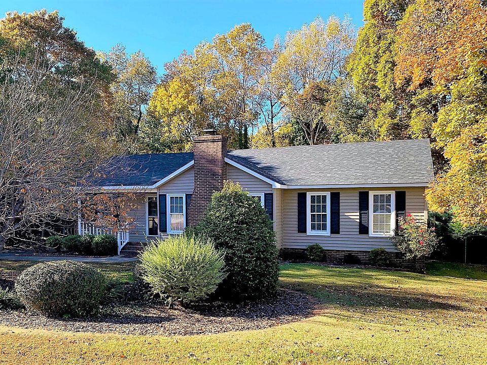 1st image of 518 Brook Forest Dr