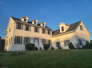 13840 270th St, Lindstrom, MN 55045