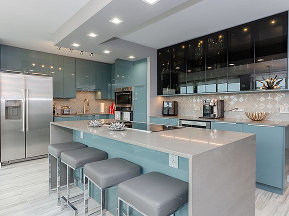 2nd image of 1700 E 56th St #170405