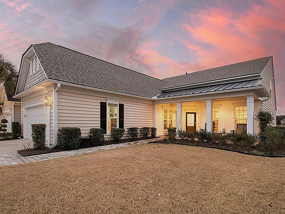 4th image of 410 Waterlily Way