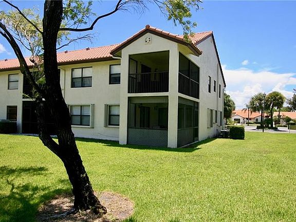3rd image of 601 Freedom Ct #601
