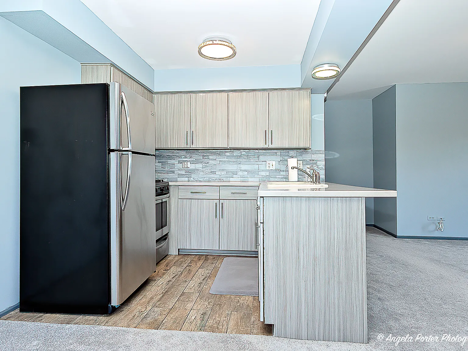 2 bed, 1030 sqft, $2,200 — Photo 4