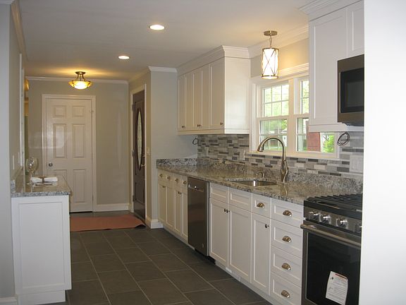 Kitchen from Foyer/Mudroom