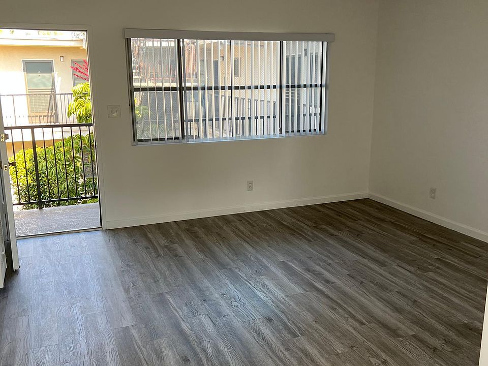 1st image of 1257 12th St #10-D