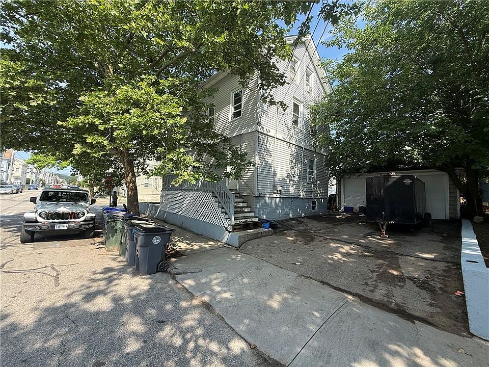 2nd image of 45 Heath St