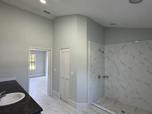 4th image of 1513 Heartwellville St NW