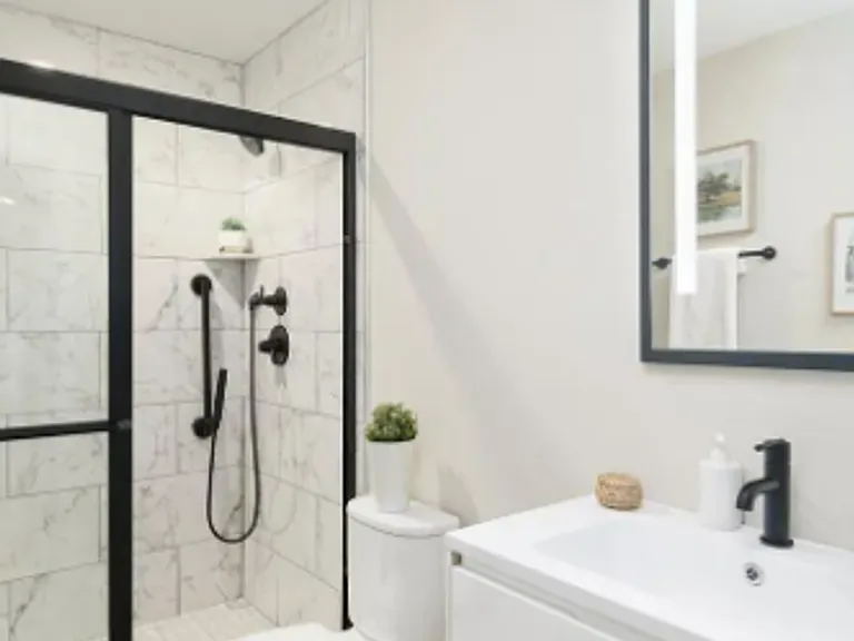 3712 Midvale Ave — Photo 8