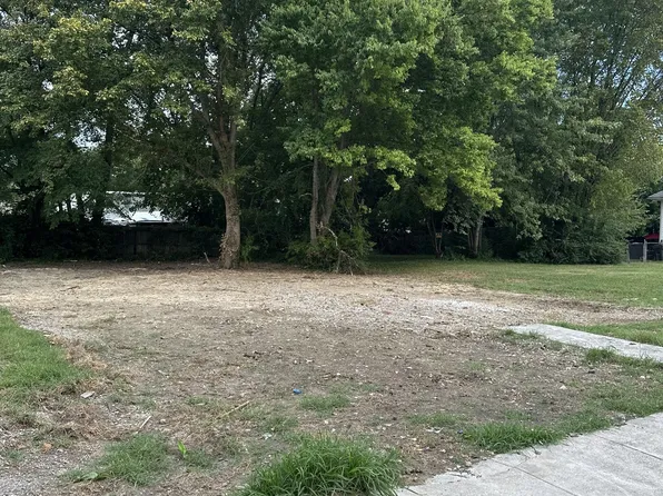 124 S Kentucky Ave, Hopkinsville, KY 42240