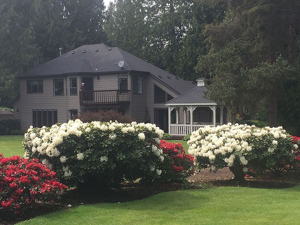 1st image of 17911 NE Homestead Dr