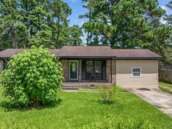 902 Forest Loop Rd., Conway, SC 29527