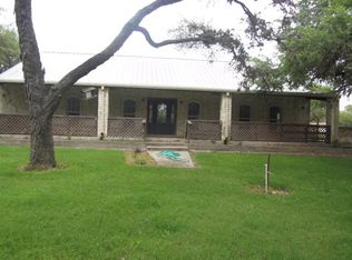 3148 W Fm 884, Yorktown, TX 78164