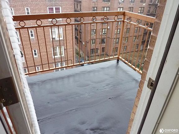 5th image of 379 Lefferts Ave #8