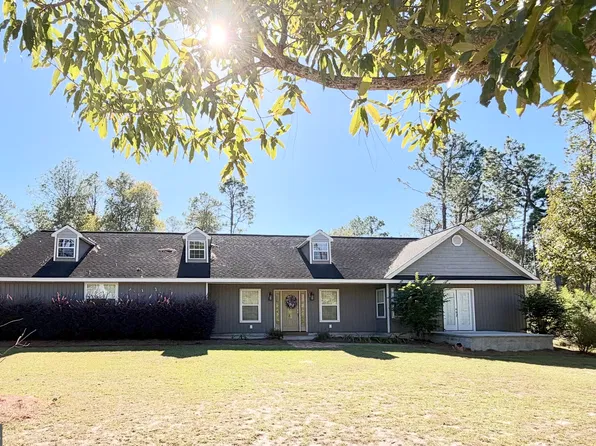 699 Pat Dixon Rd, Hazlehurst, GA 31539