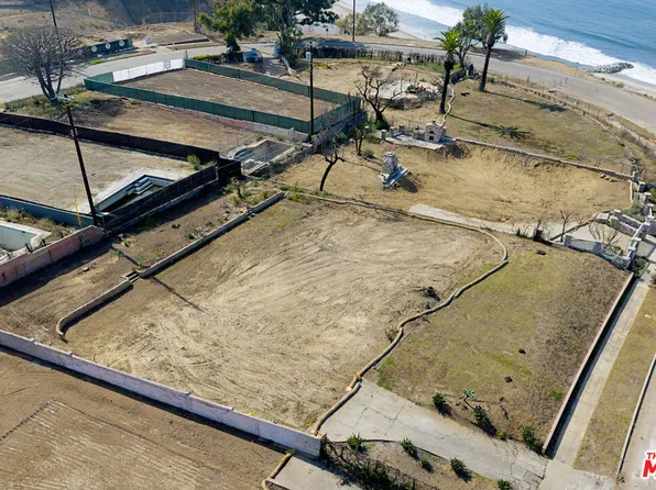 15221 Via De Las Olas, Pacific Palisades, CA 90272