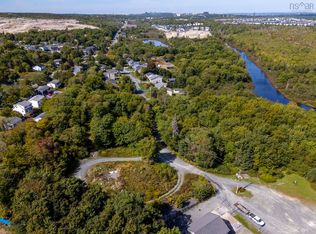 27 Princeton Ave, Halifax, NS B3R 2A1