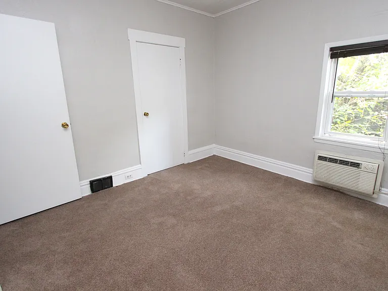 2617 Shady Ave — Photo 7