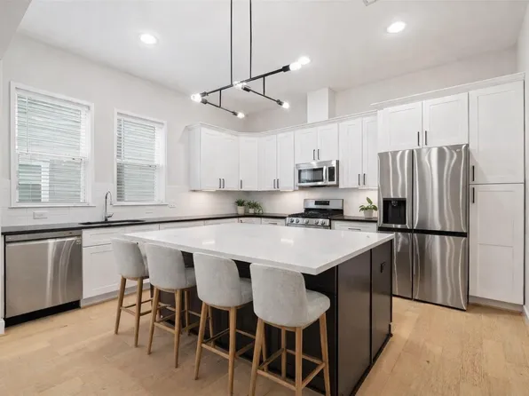 2206 Lou Ellen Ln #B, Houston, TX 77018