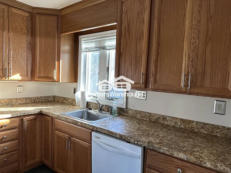 223 Deep Dale Dr — Photo 11
