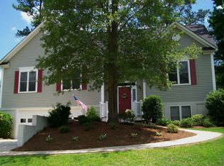 421 Ivy Green Ln, Lexington, SC 29072