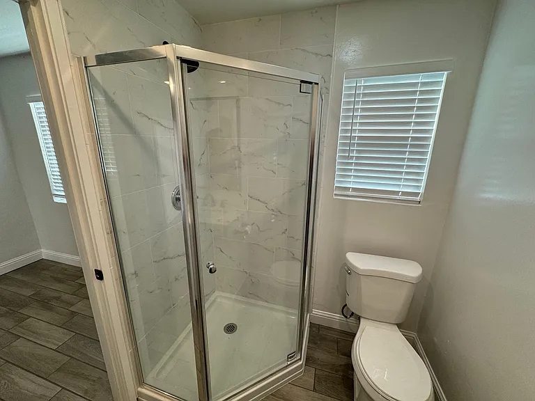 1136 N Sanborn Rd #6 — Photo 14